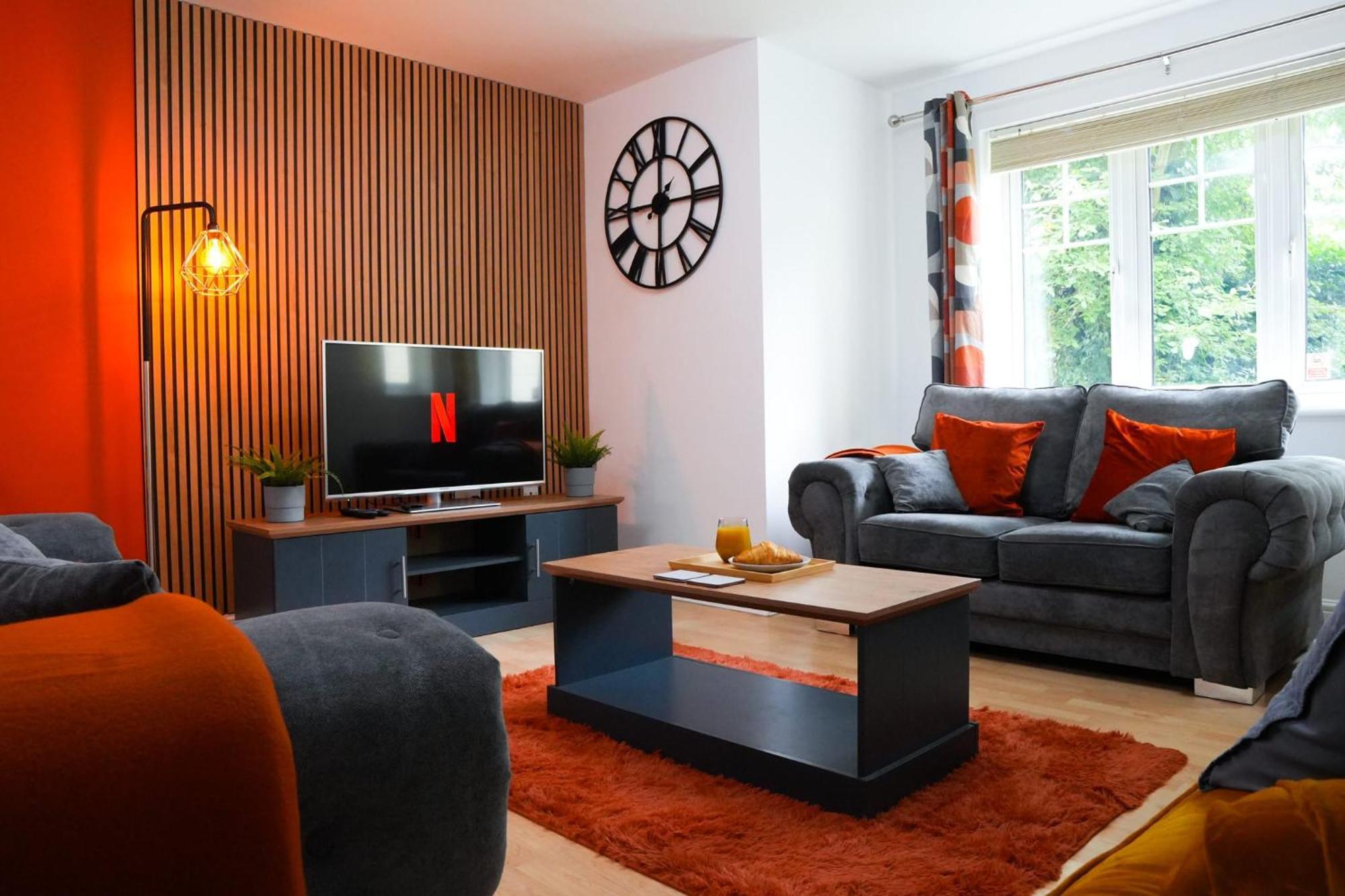 Whole 2-Bed Apartment - Contractors, Professionals, Ulez Free, Free Parking, B'Ham City 10Mins Birmingham Eksteriør bilde
