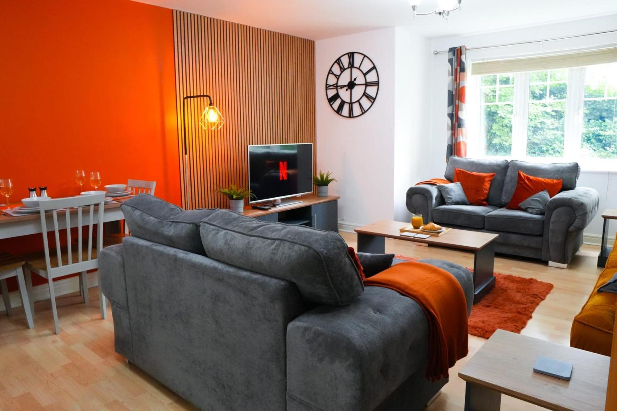 Whole 2-Bed Apartment - Contractors, Professionals, Ulez Free, Free Parking, B'Ham City 10Mins Birmingham Eksteriør bilde