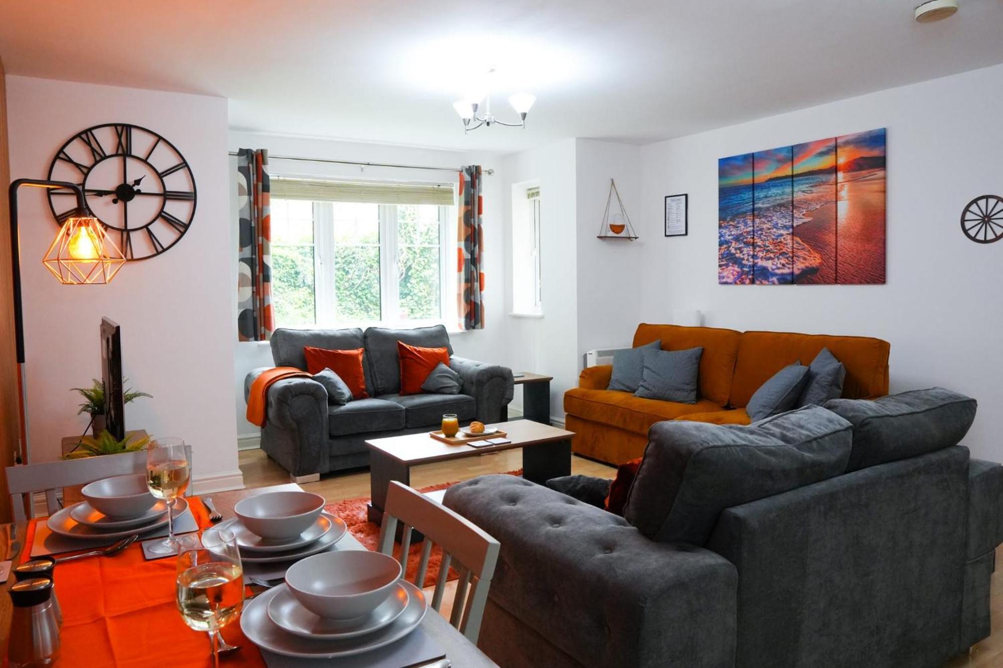 Whole 2-Bed Apartment - Contractors, Professionals, Ulez Free, Free Parking, B'Ham City 10Mins Birmingham Eksteriør bilde
